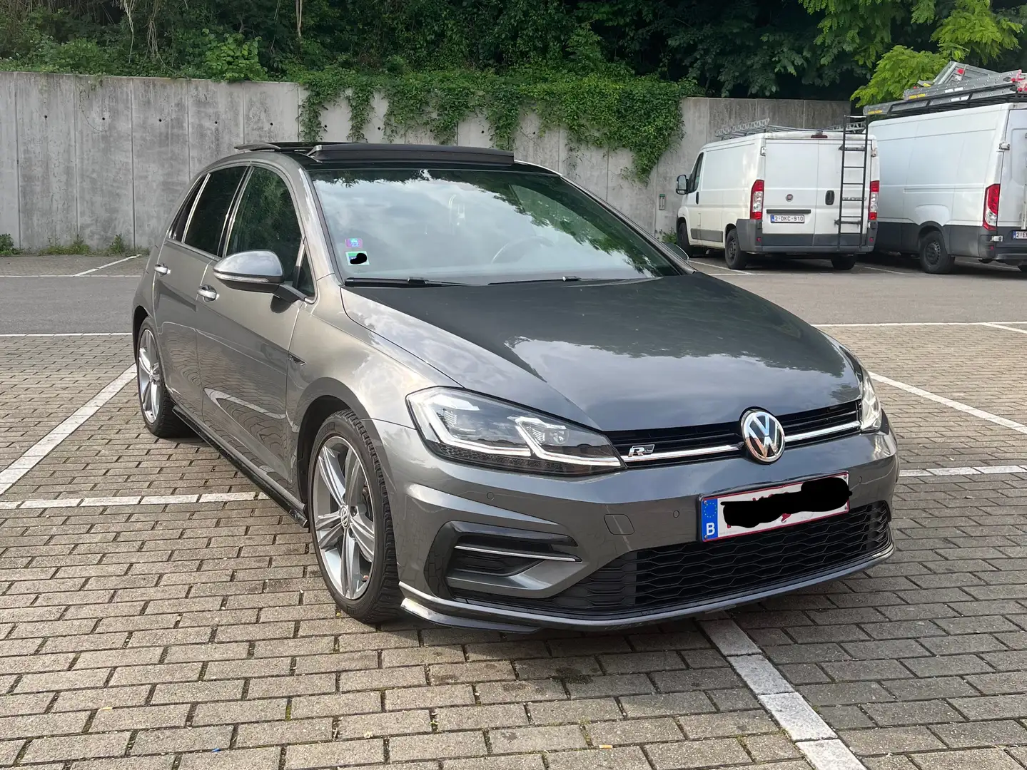 Volkswagen Golf Golf 1.4 TSI BMT DSG R Line Grijs - 1