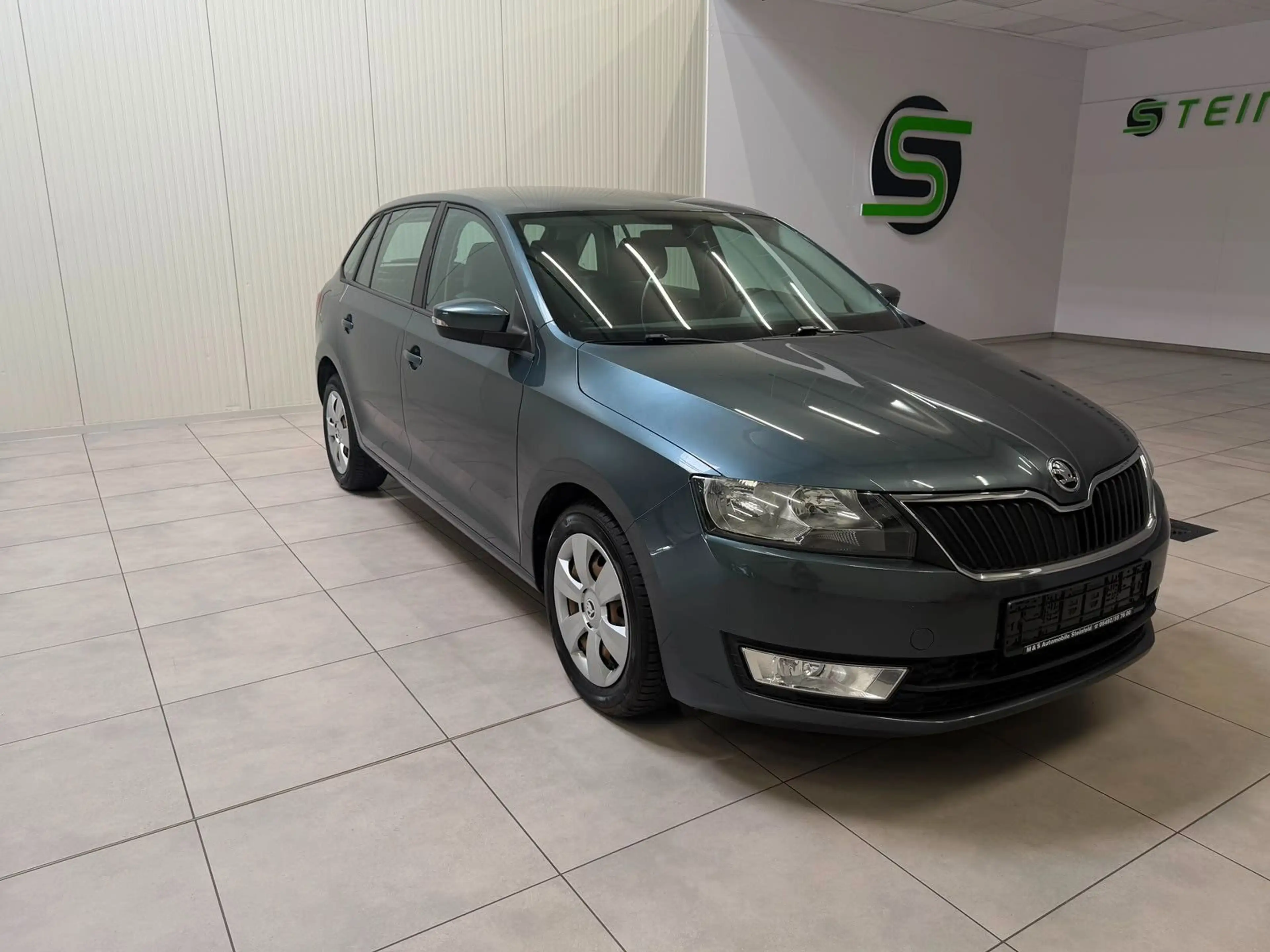 Skoda Rapid/Spaceback Spaceback/SHZ/MFL/AUTOMATIK/1.4d/ — photo 3