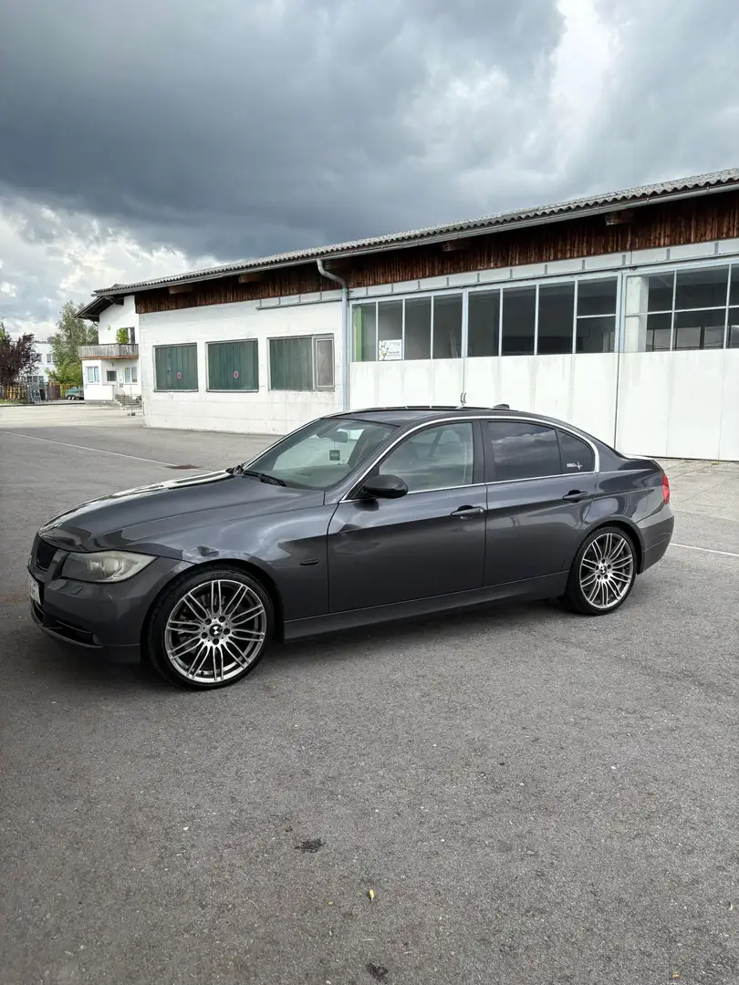 BMW 330 330xd Österreich-Paket Aut. - 2