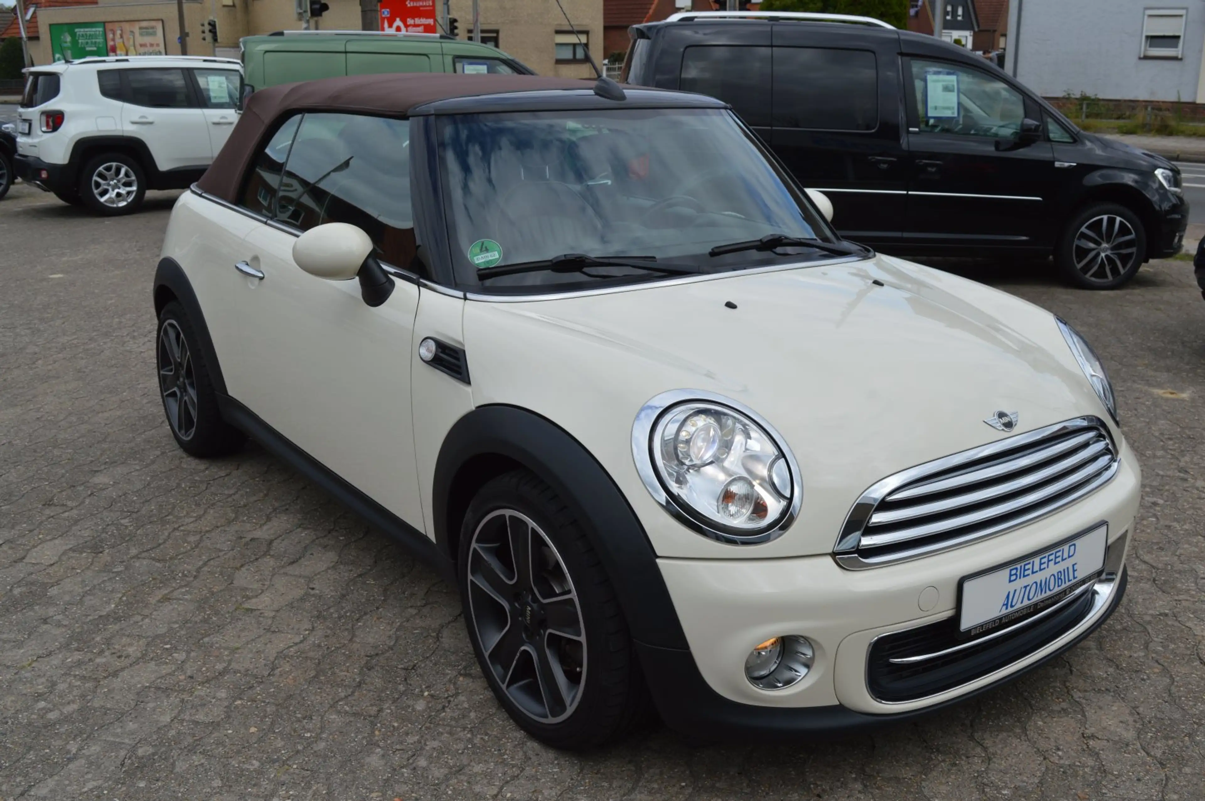 MINI Cooper Cabrio 1.6 16V Chili Leder/Navi/Xenon/SH/PDC/Alu 17 — photo 15