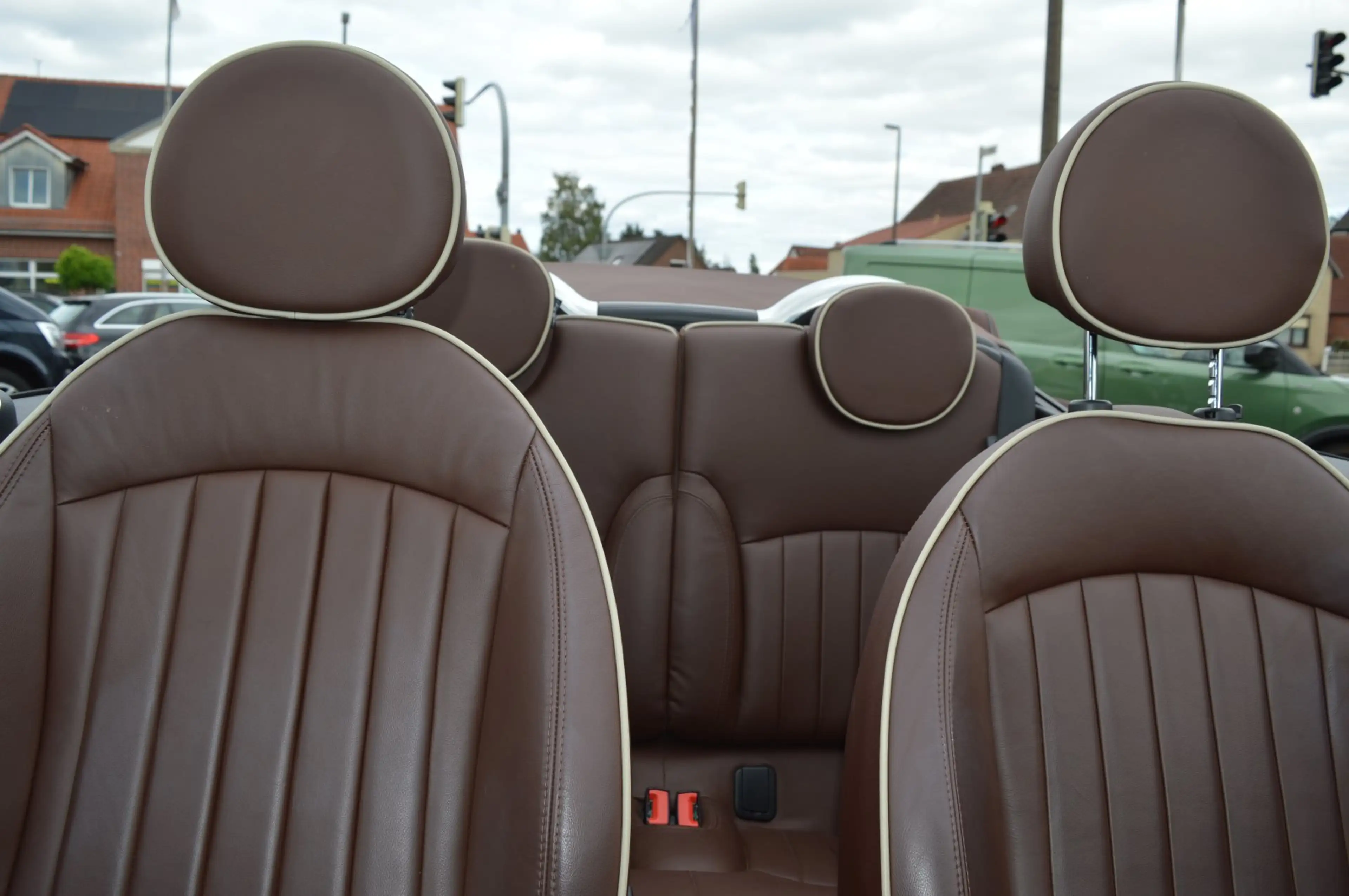MINI Cooper Cabrio 1.6 16V Chili Leder/Navi/Xenon/SH/PDC/Alu 17 — photo 6