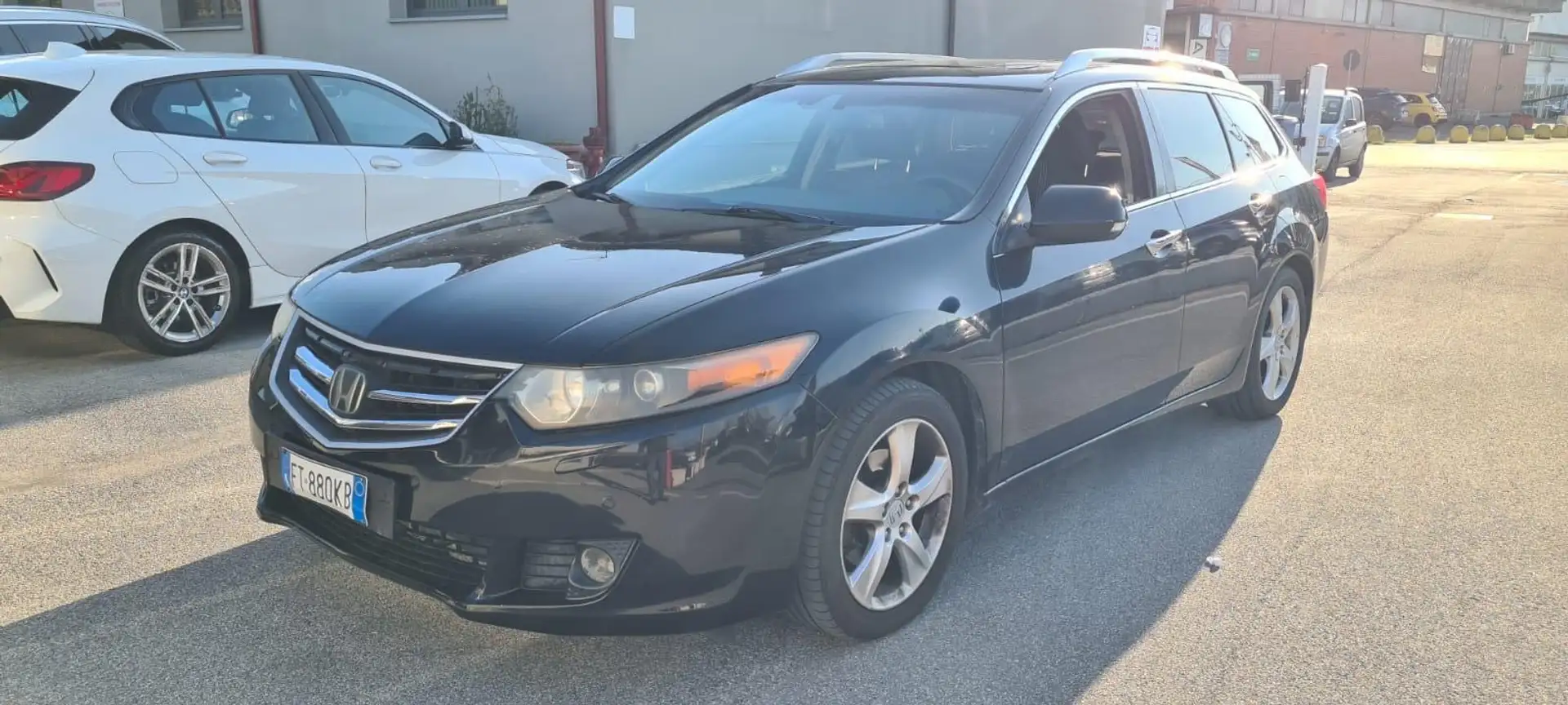 Honda Accord Tourer 2.2 i-dtec Exclusive Advance auto dpf - 2