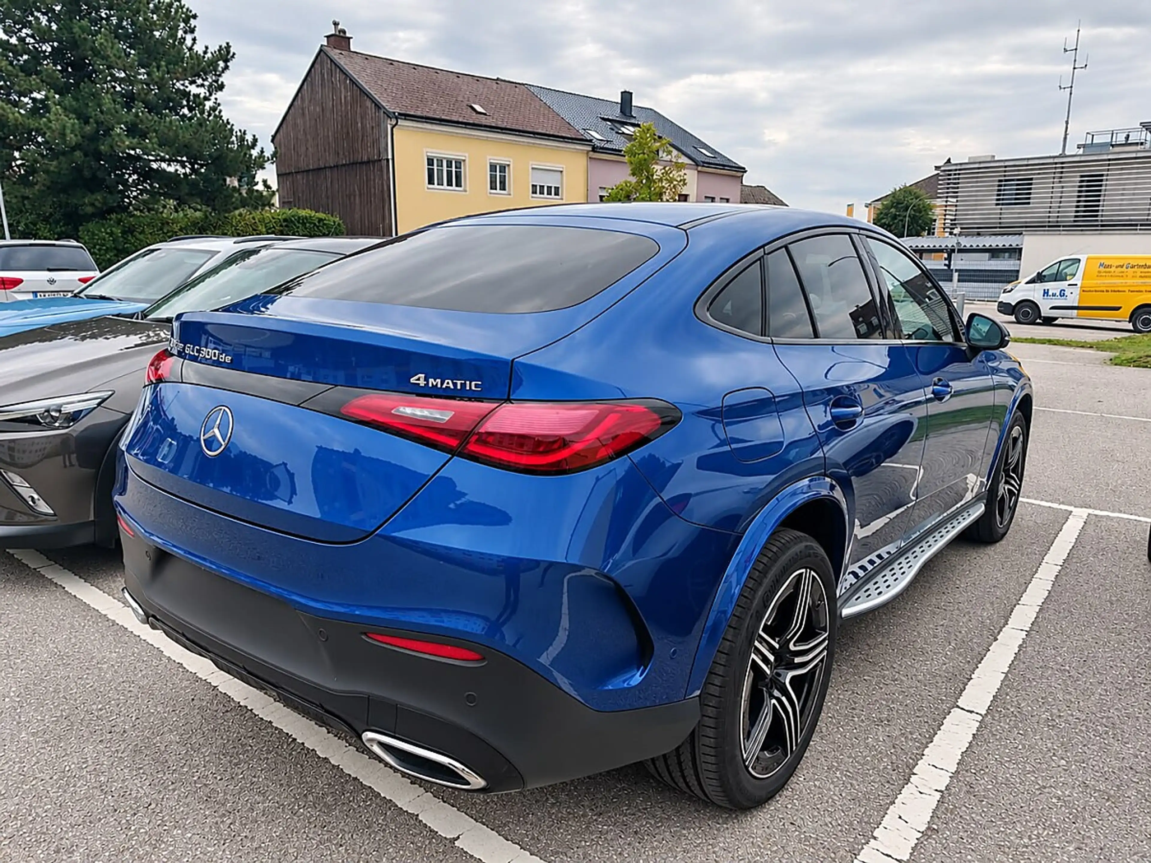Mercedes-Benz GLC 300 COUPE de AMG Line 4Matic (EURO — photo 2