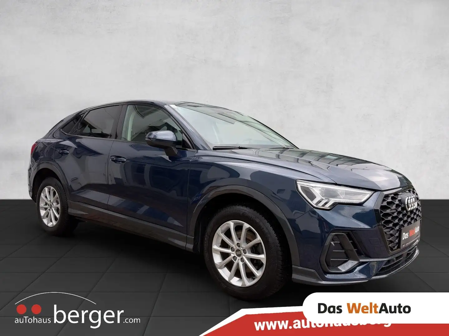 Audi Q3 35 TDI quattro Blau - 1