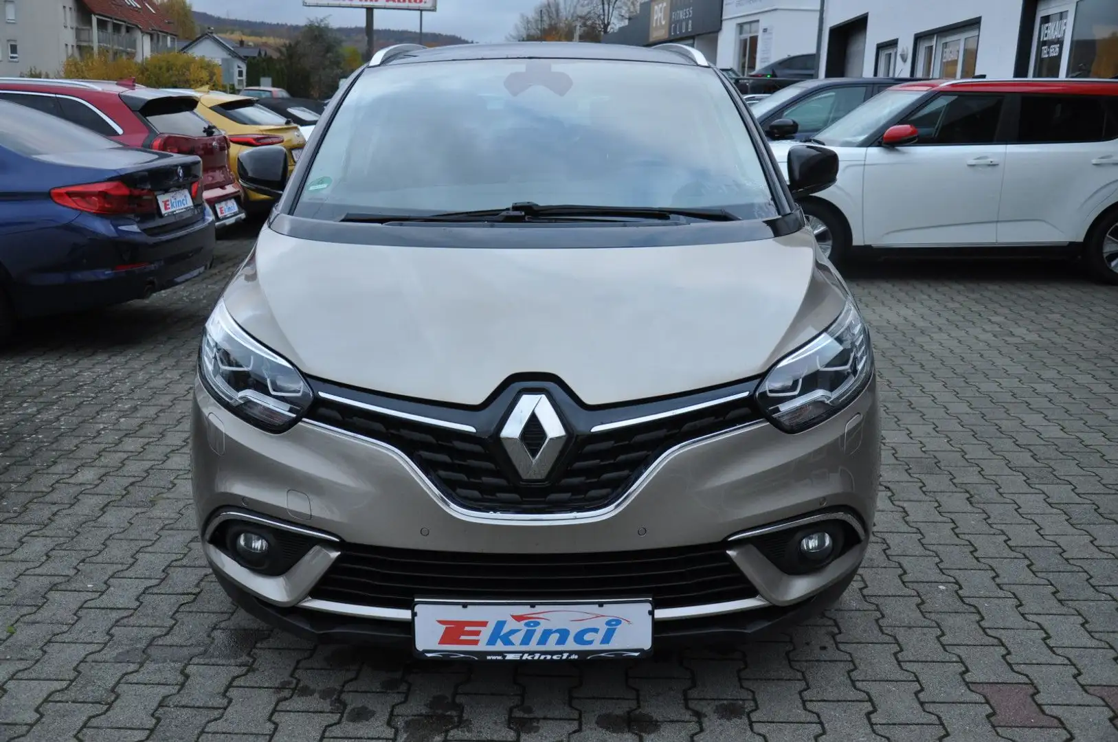 Renault Scenic IV Grand BOSE Edition Gelb - 2