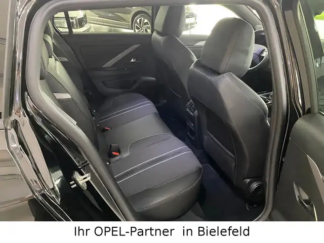Opel Astra view 14