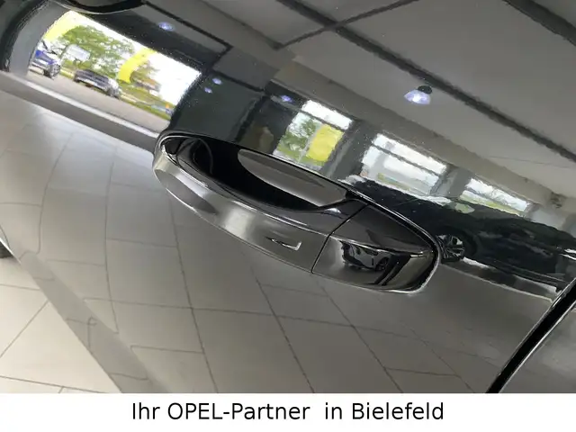 Opel Astra view 7