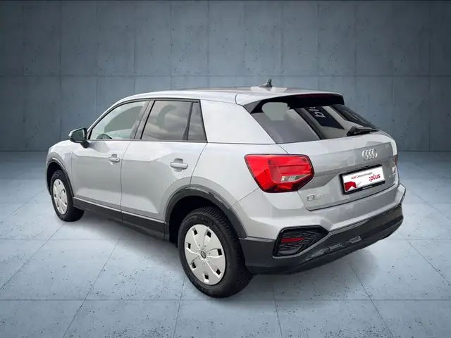 Audi Q2 view 3