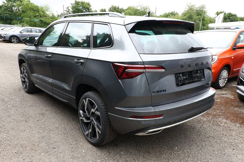 Skoda Karoq Sportline DSG Sportl AHK 19Z Matrix Nav 360° Ca... — photo 4
