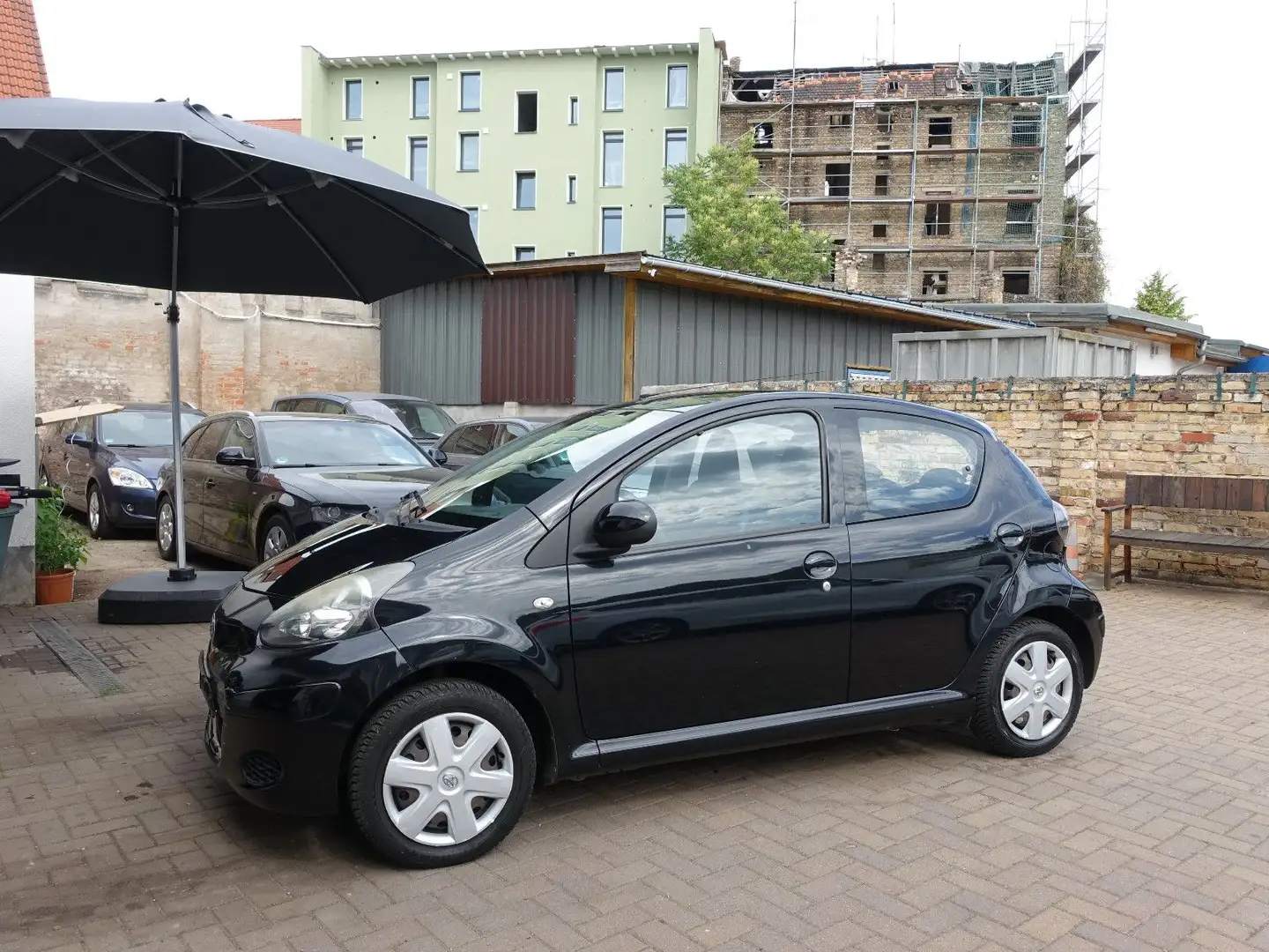 Toyota Aygo (X) 1,0-l-VVT-i, Klima, Motor/Getriebe ok ! Schwarz - 2