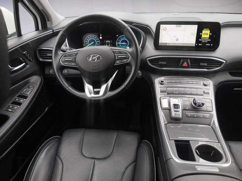 Hyundai SANTA FE 1.6 Prime Plug-In Hybrid 4WD — photo 11