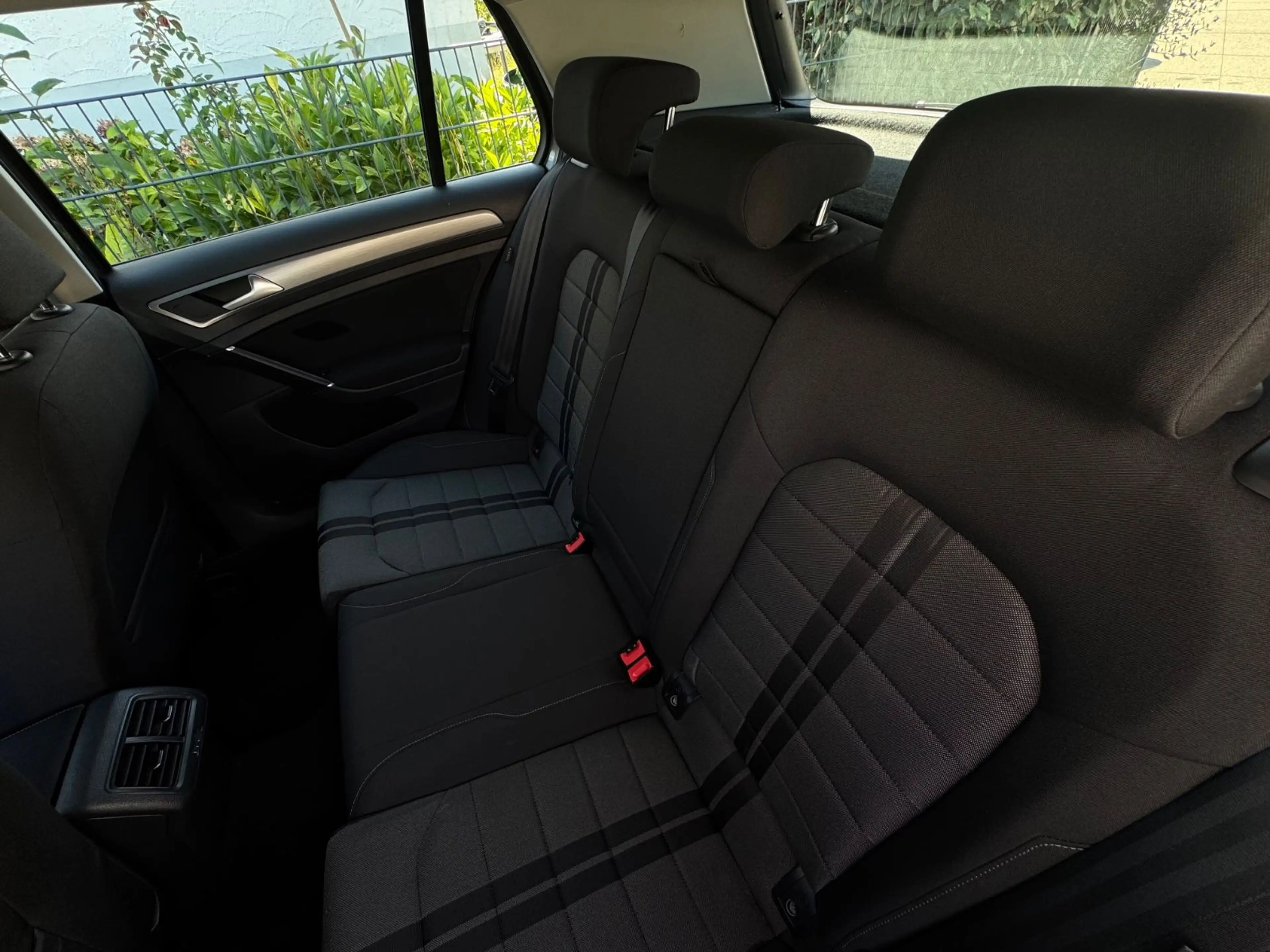 Volkswagen Golf 7 Lim. 1.4 Comfortline*4/5TRG.* — photo 15