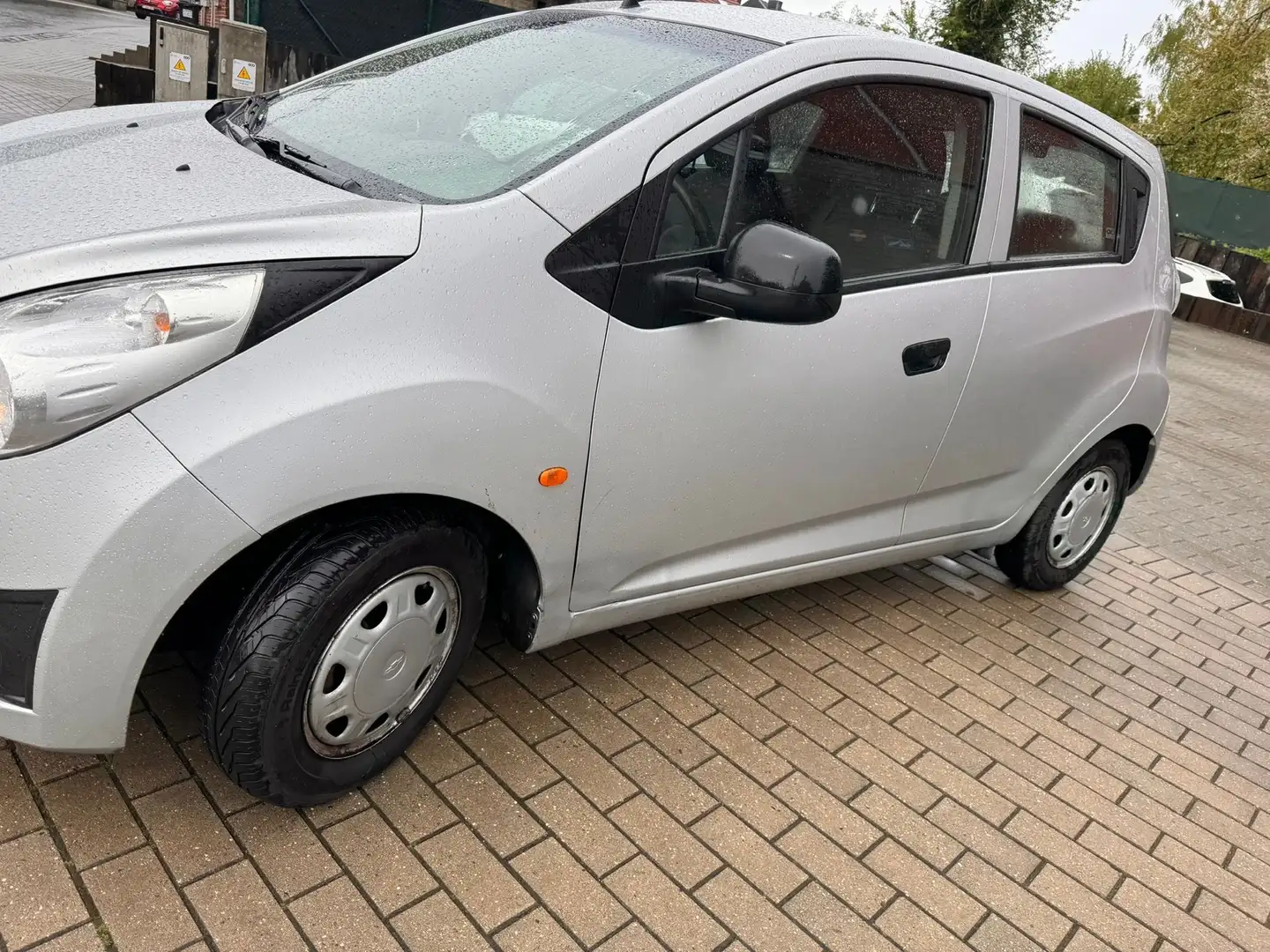 Chevrolet Spark 1.0 LS Argent - 2