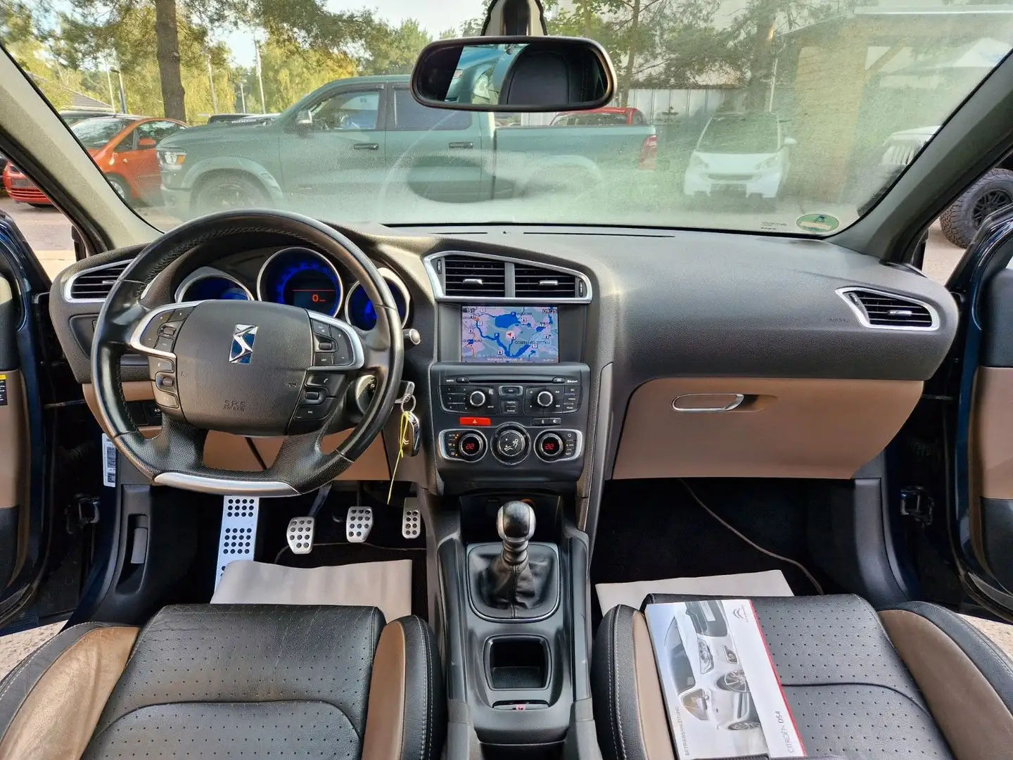 Citroen DS4 SPORTCHiC 1.6i *200PS* LEDER NAVi XENON PDC Blau - 2