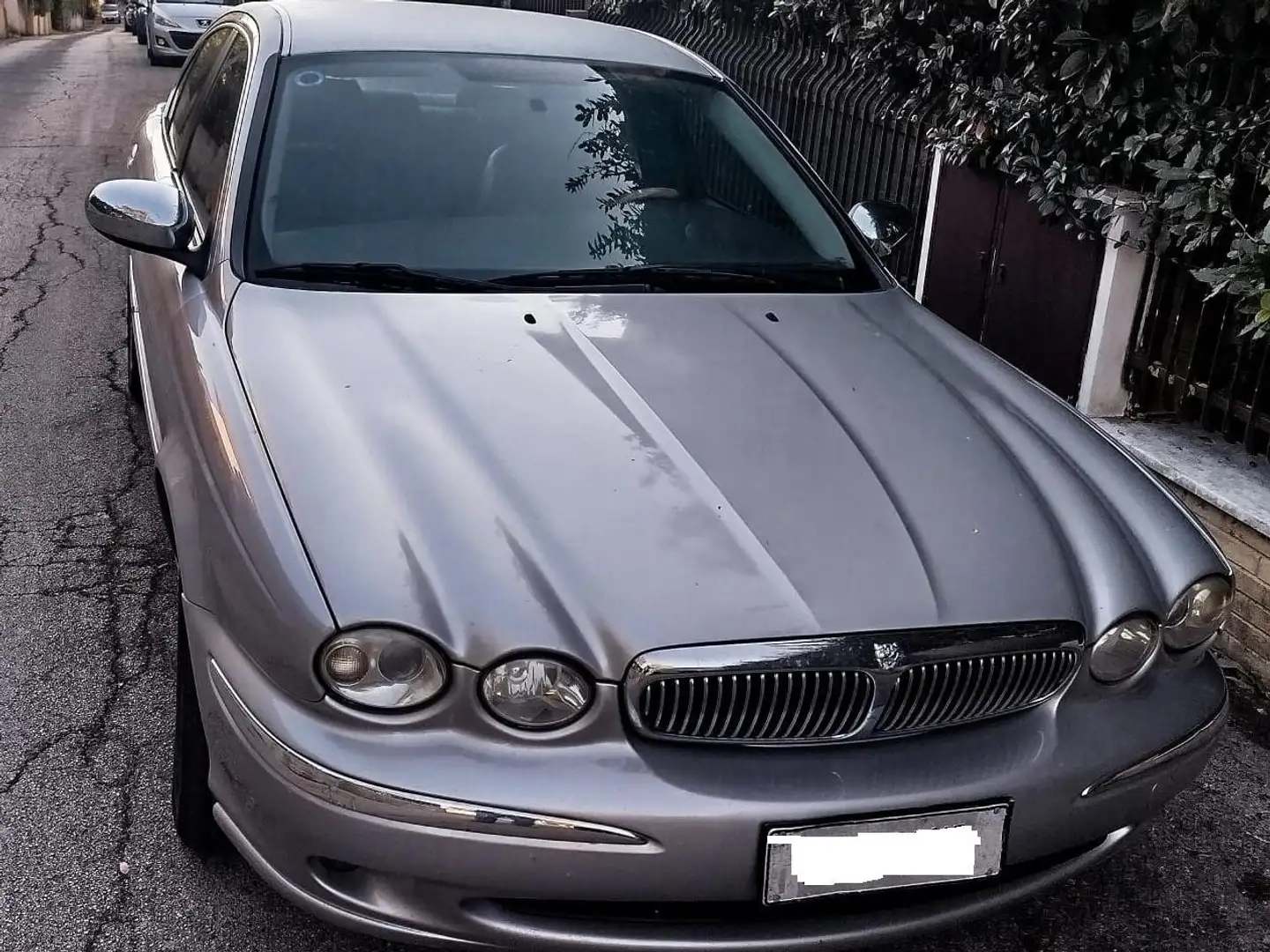 Jaguar X-Type X-Type Berlina 2.2d Executive Grigio - 2