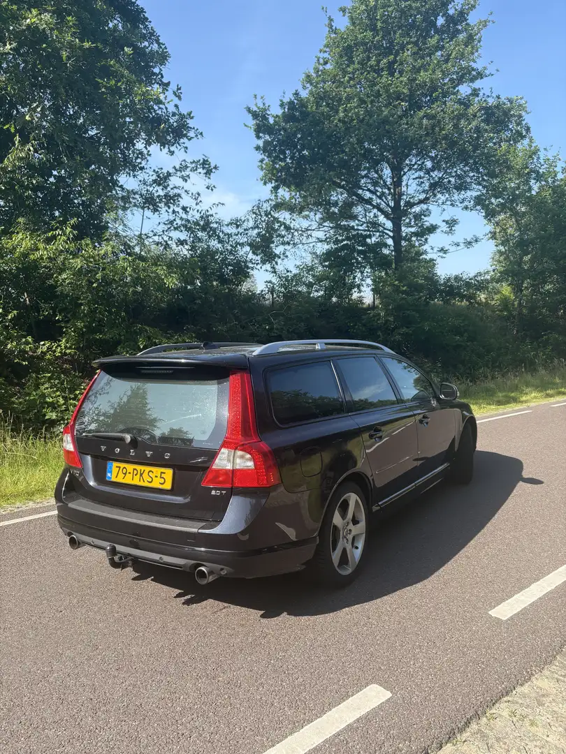 Volvo V70 R-Edition Zwart - 2