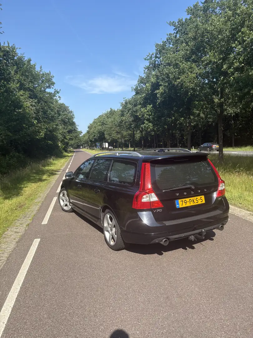 Volvo V70 R-Edition Zwart - 1