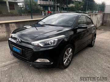 1.0 T-GDI 120cv Style - NON RICONDIZIONATA