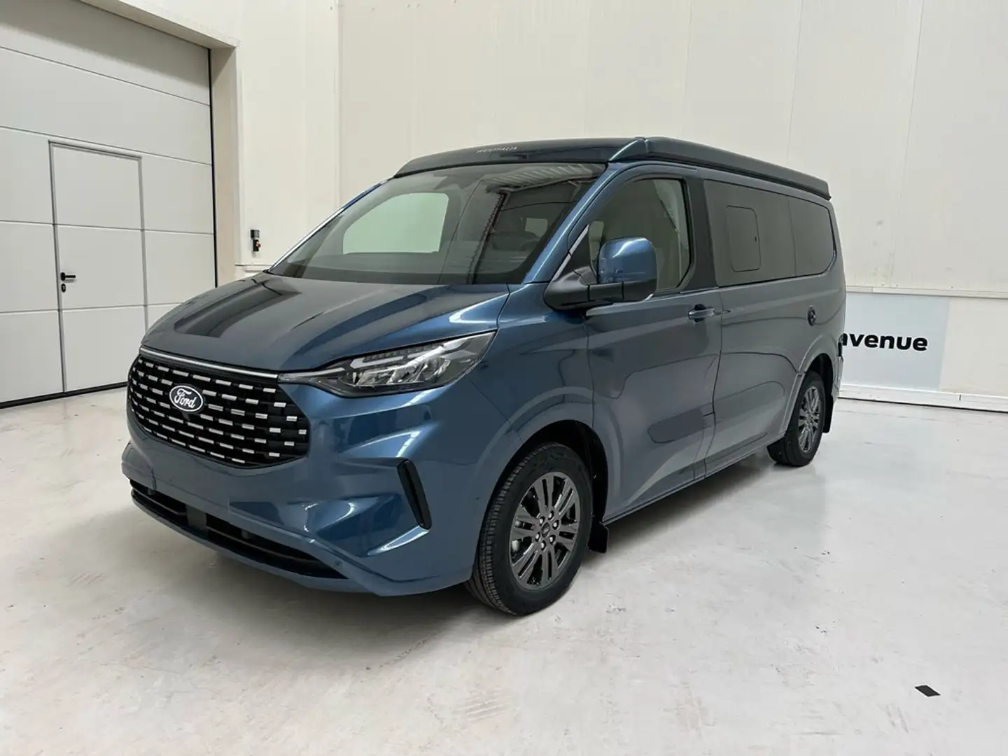 Ford Transit Custom * New Nugget L1  / Diesel Manueel * Blauw - 1