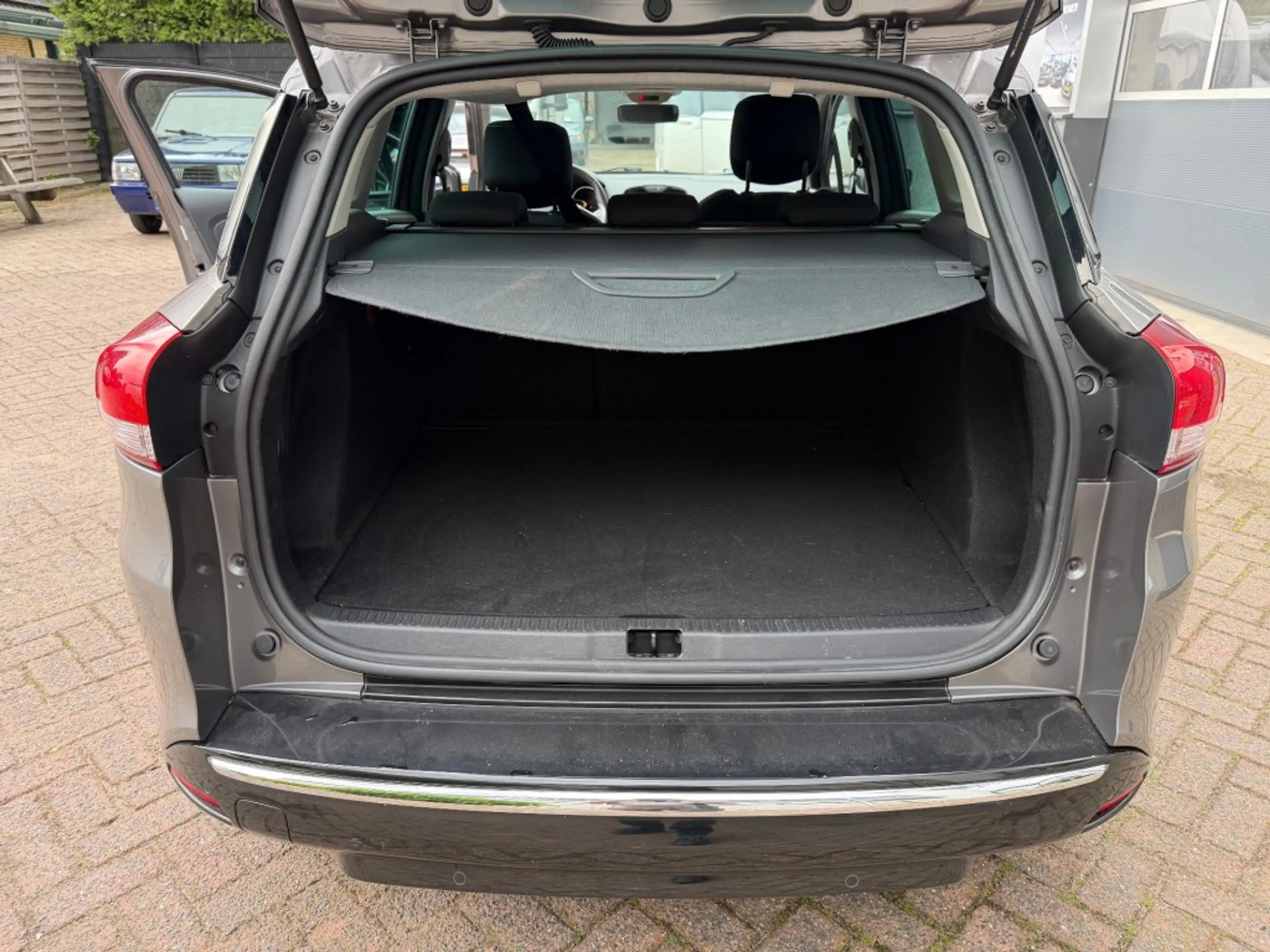 Renault Clio 0.9 TCE LIMITED — photo 9
