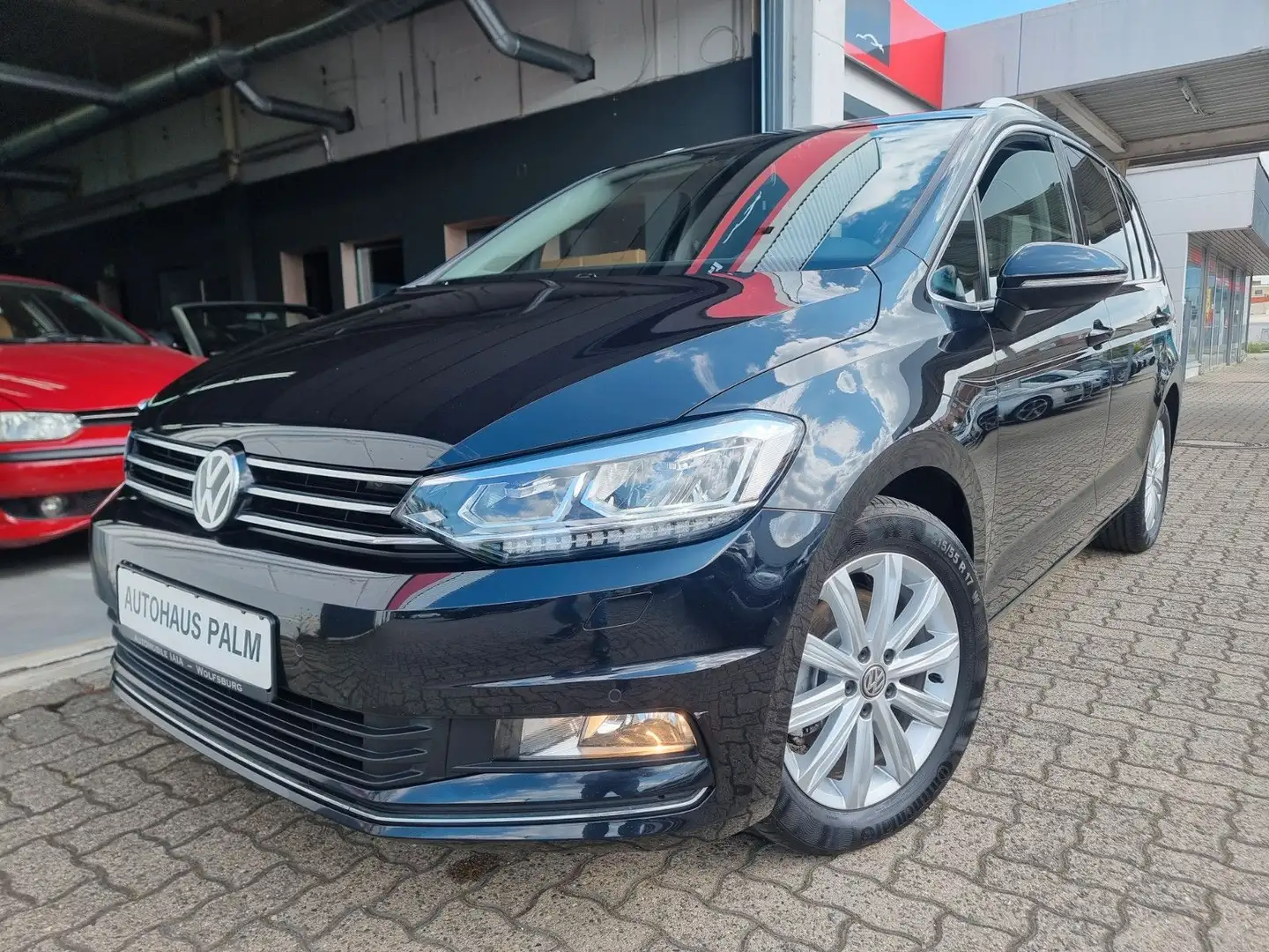 Volkswagen Touran 2.0 TDI  Highline /AHK/Scheckheft/LED/Nav Schwarz - 1
