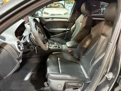Annonce voiture d'occasion Audi RS3 - CARADIZE