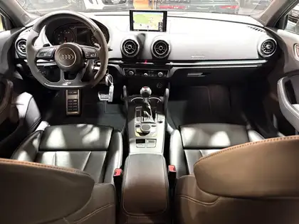 Annonce voiture d'occasion Audi RS3 - CARADIZE