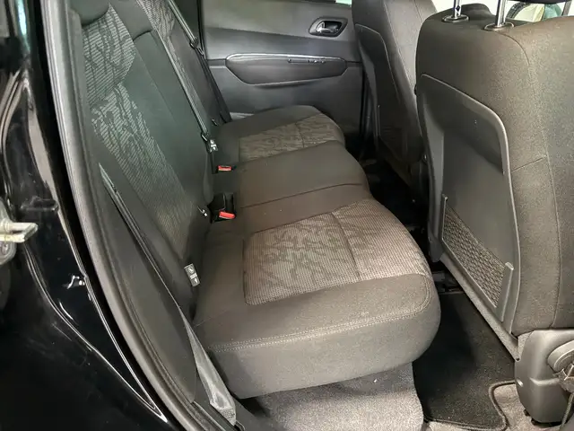 Peugeot 3008 view 14