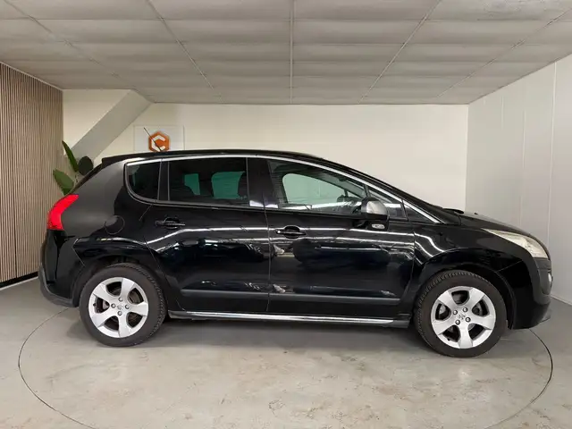 Peugeot 3008 view 8