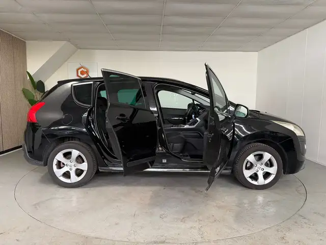 Peugeot 3008 view 9