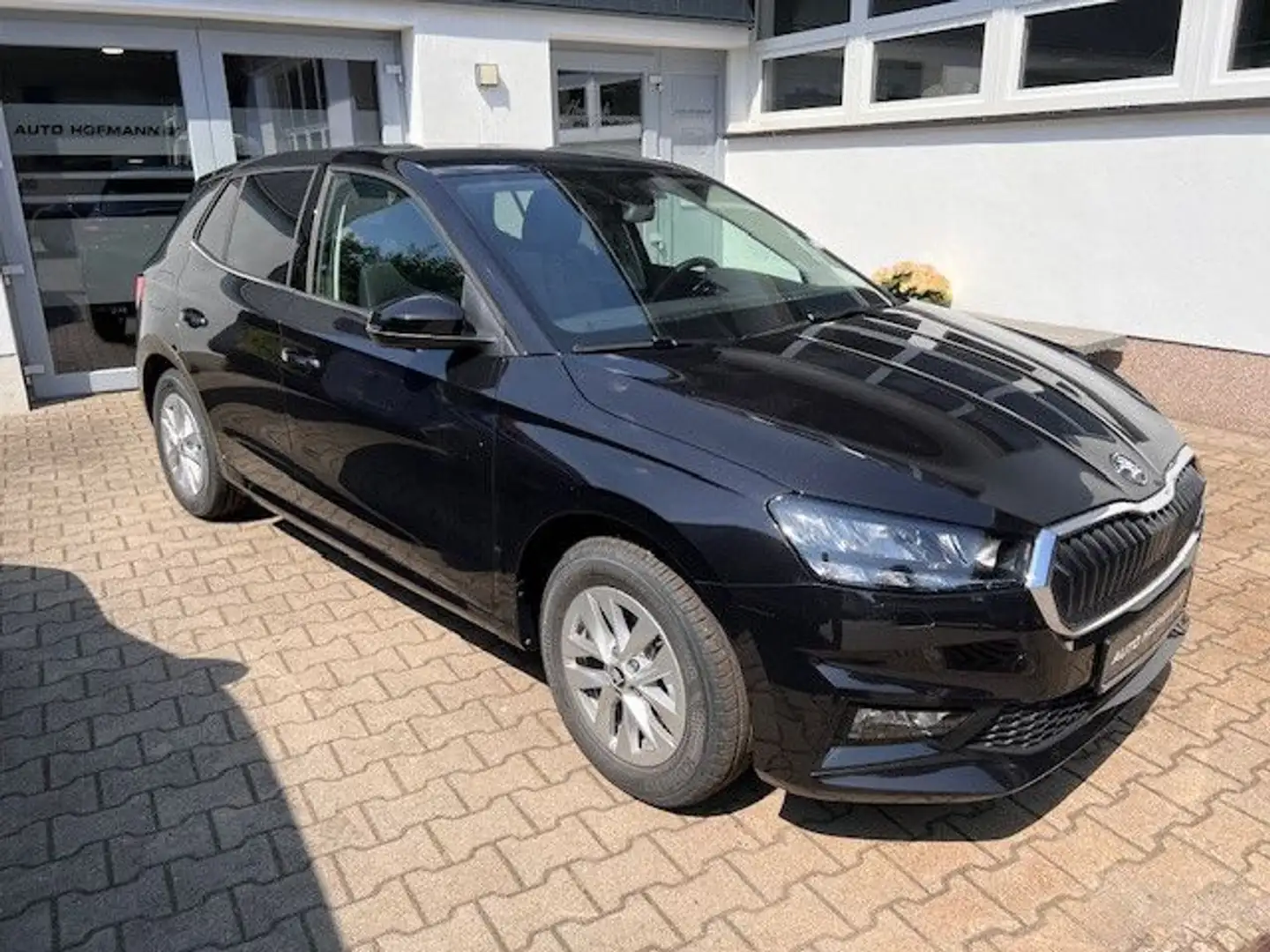 Skoda Fabia Selection, SHZ, App Co., LED, PDC... Schwarz - 1
