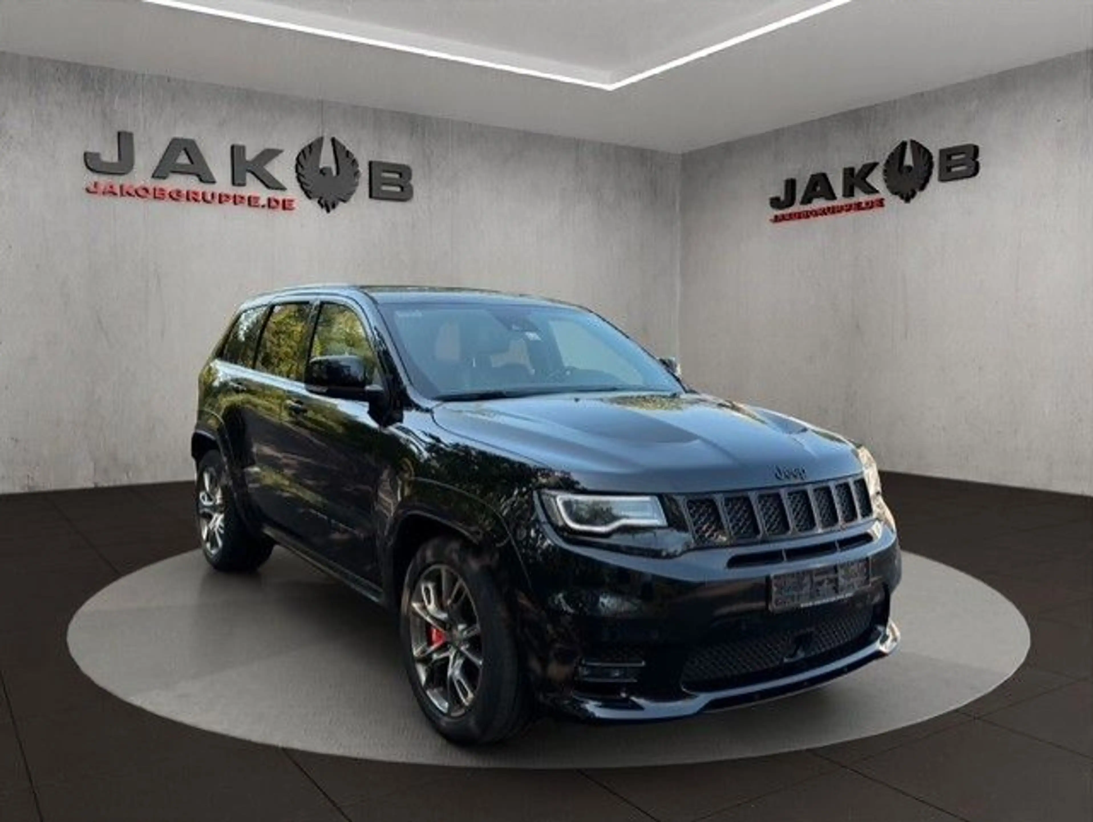 Jeep Grand Cherokee 6.4 V8 HEMI SRT+H/K+Carbon — photo 3