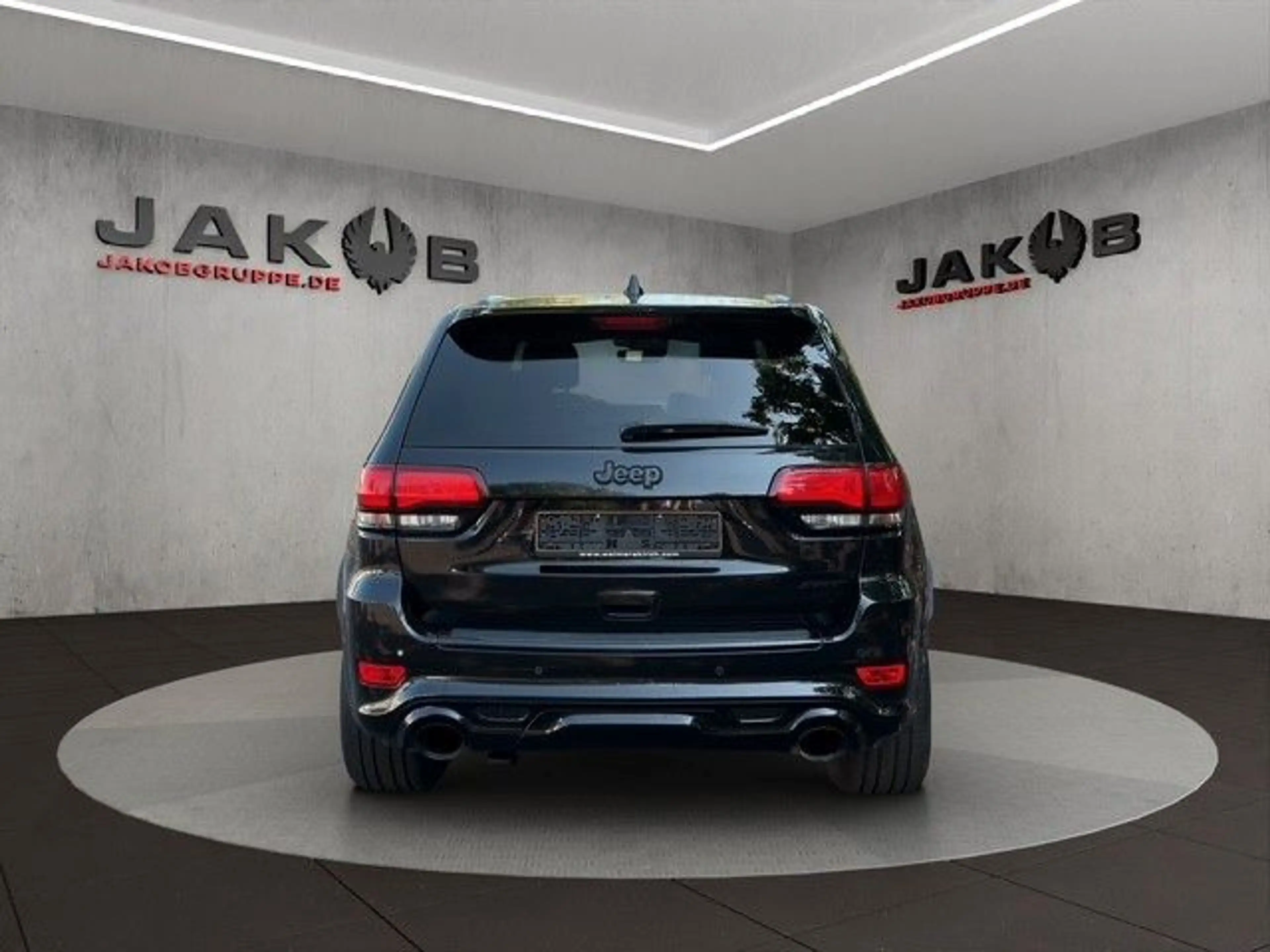 Jeep Grand Cherokee 6.4 V8 HEMI SRT+H/K+Carbon — photo 8