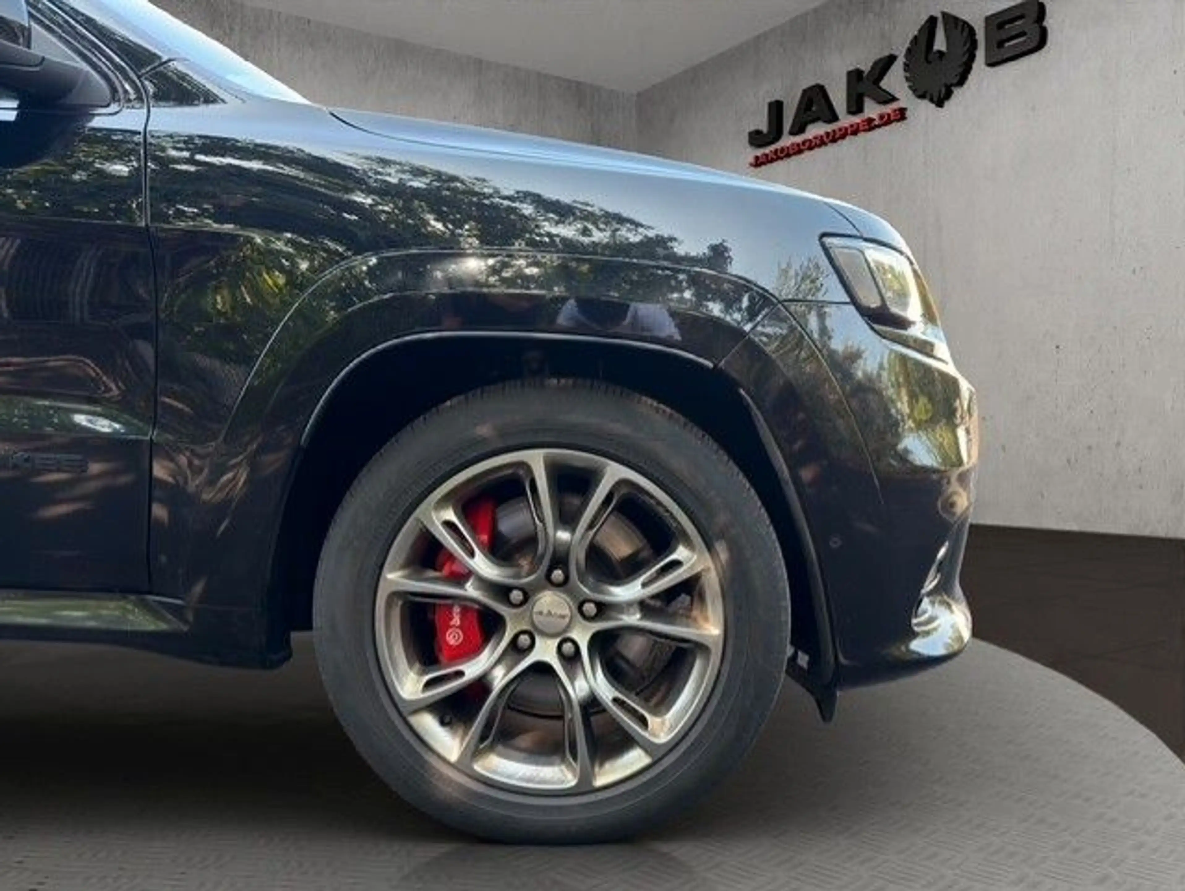 Jeep Grand Cherokee 6.4 V8 HEMI SRT+H/K+Carbon — photo 9