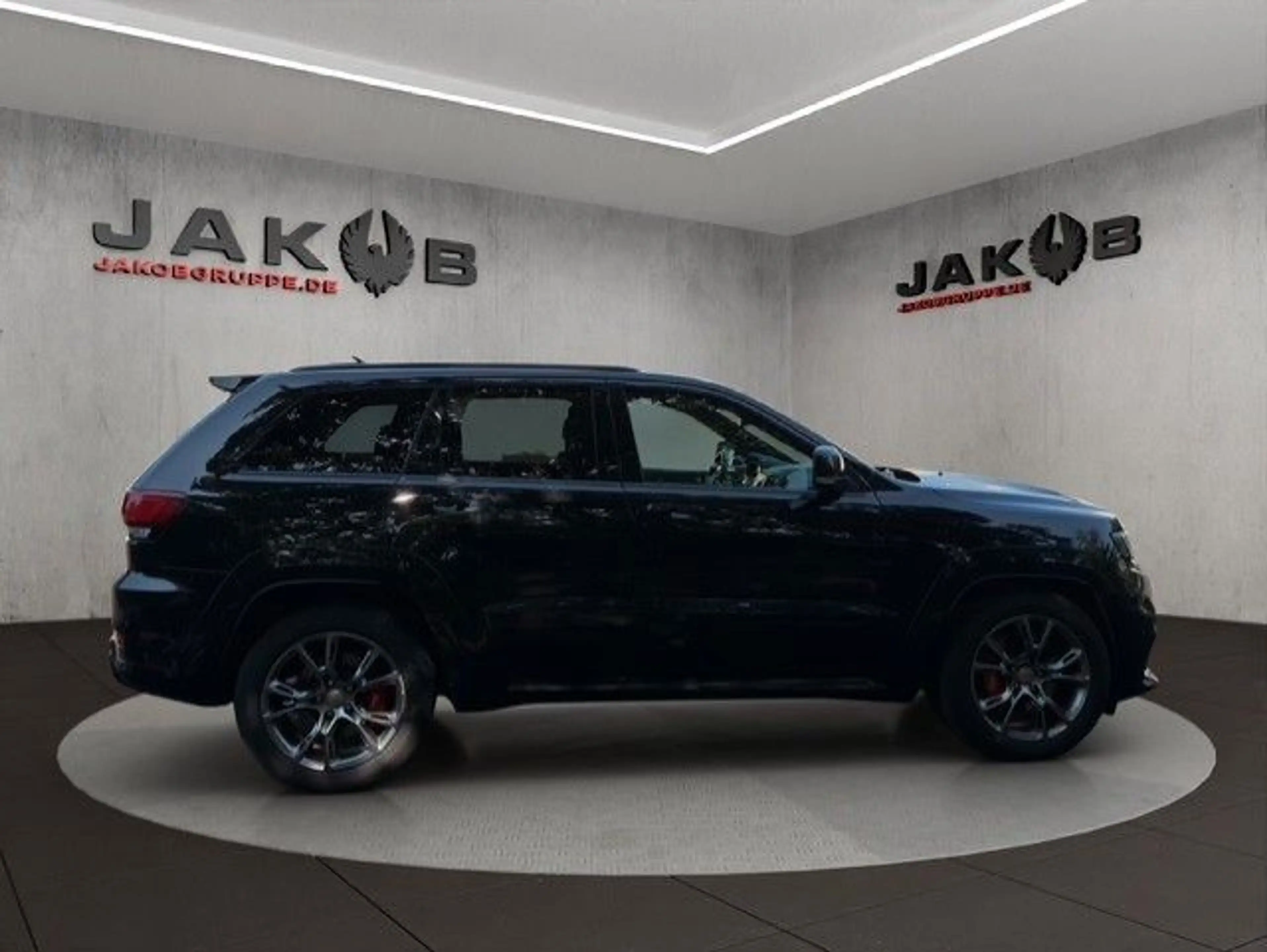 Jeep Grand Cherokee 6.4 V8 HEMI SRT+H/K+Carbon — photo 5