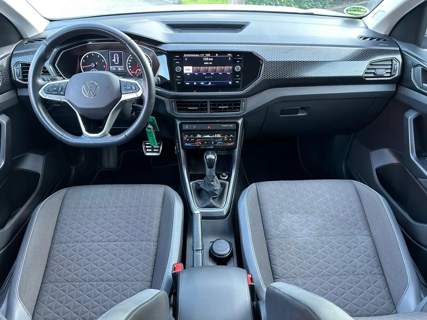 Volkswagen T-Cross 1.0 TSI Style Automaat| ACC| Camera| LED| Climate Grijs - 2
