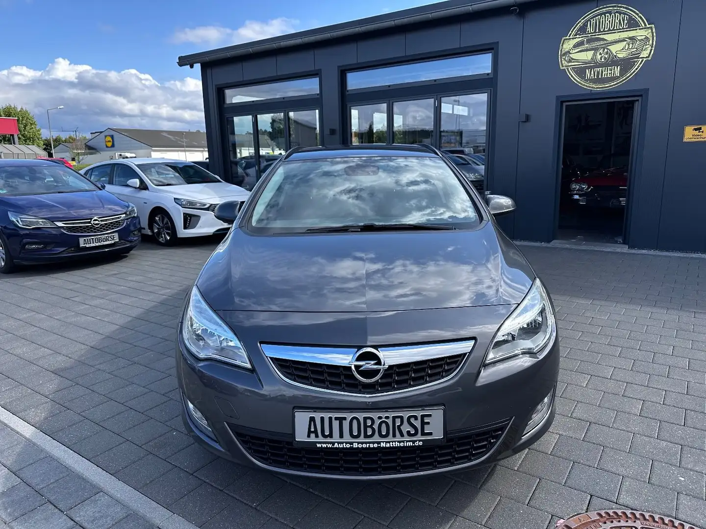 Opel Astra J Sports Tourer Edition Grijs - 2