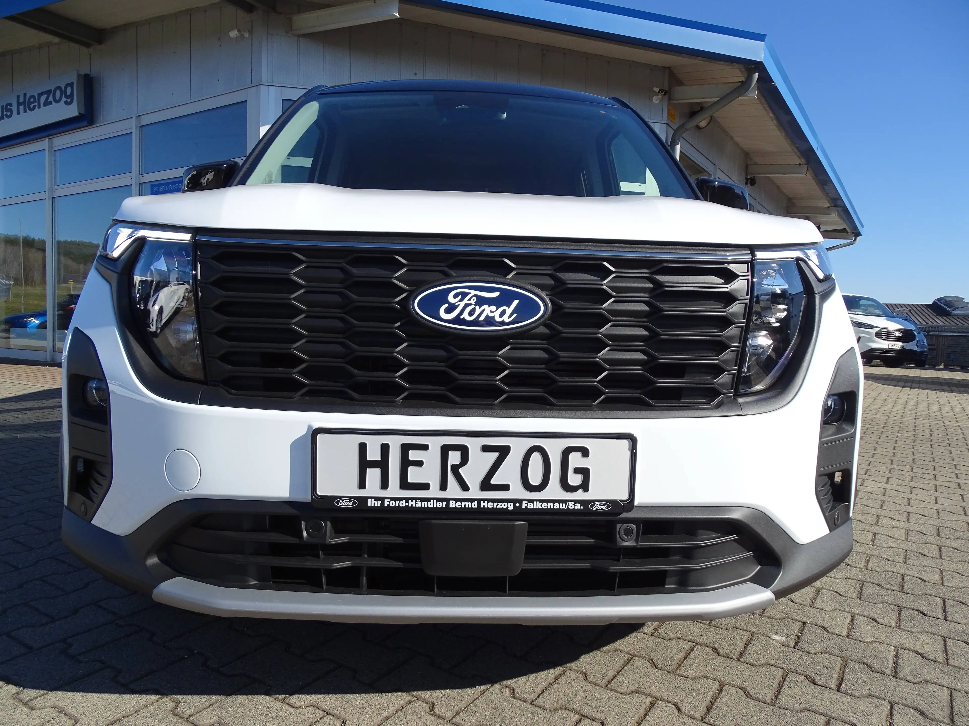Ford Tourneo Courier Active — photo 7