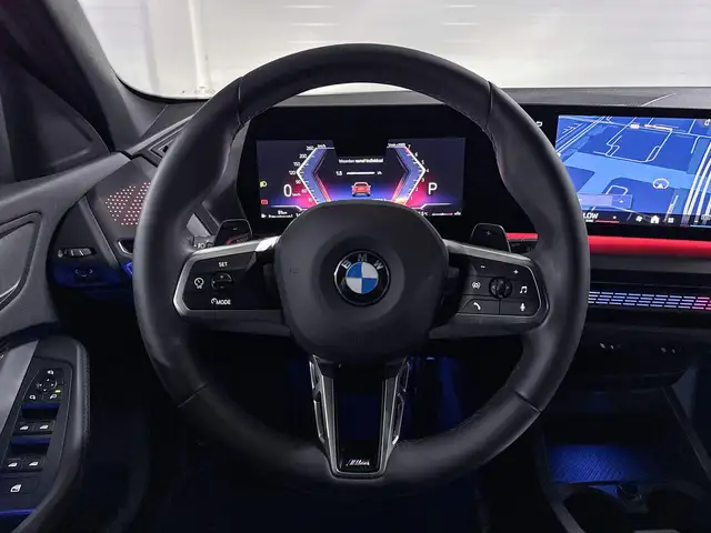 BMW 1 Series view 11