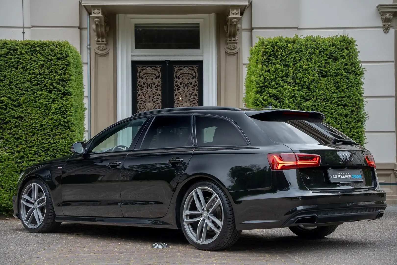 Audi A6 Avant 1.8 TFSI ultra S line Edition Trekhaak | Bos Noir - 2