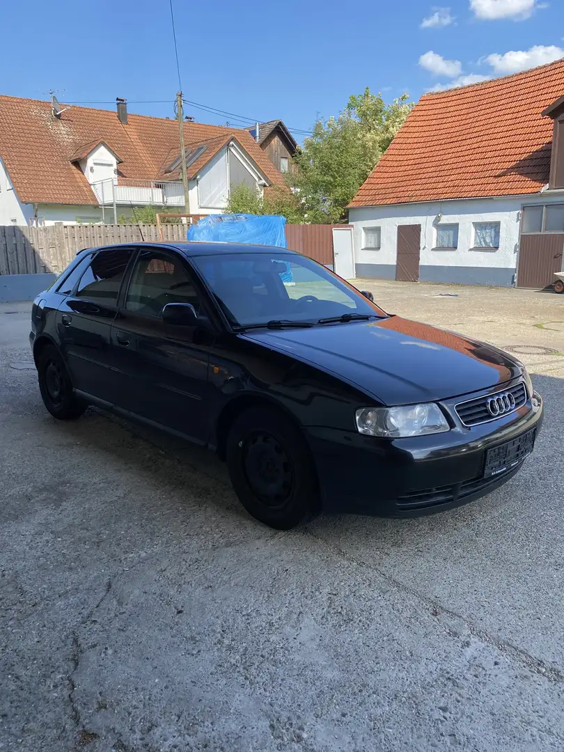 Audi A3 1.9 TDI Ambiente Schwarz - 1