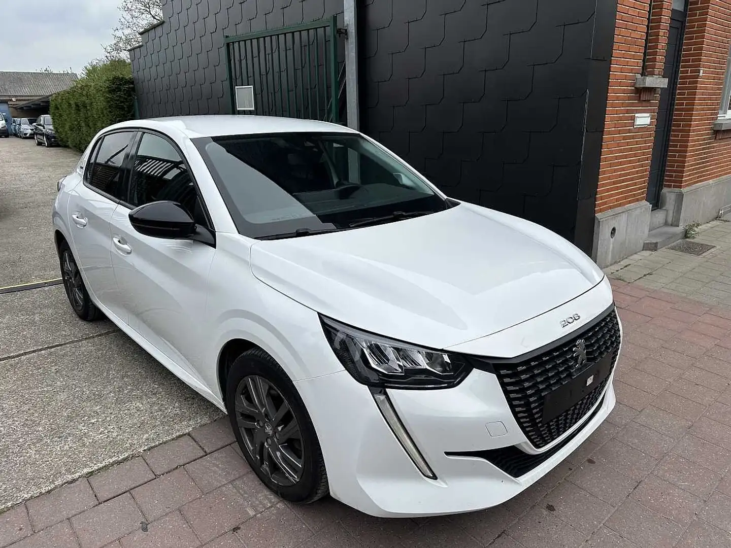 Peugeot 208 1.5 BlueHDi MET 71DKM HANDELAARS & EXPORT Blanc - 2