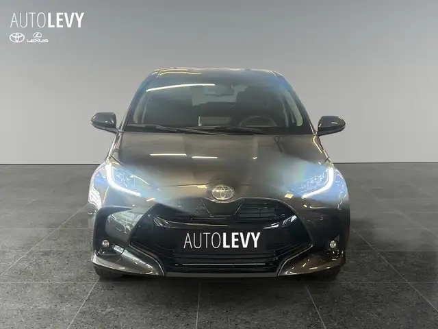 Toyota Yaris view 9