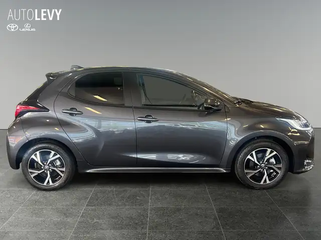 Toyota Yaris view 7