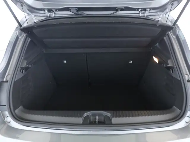 Renault Clio view 13
