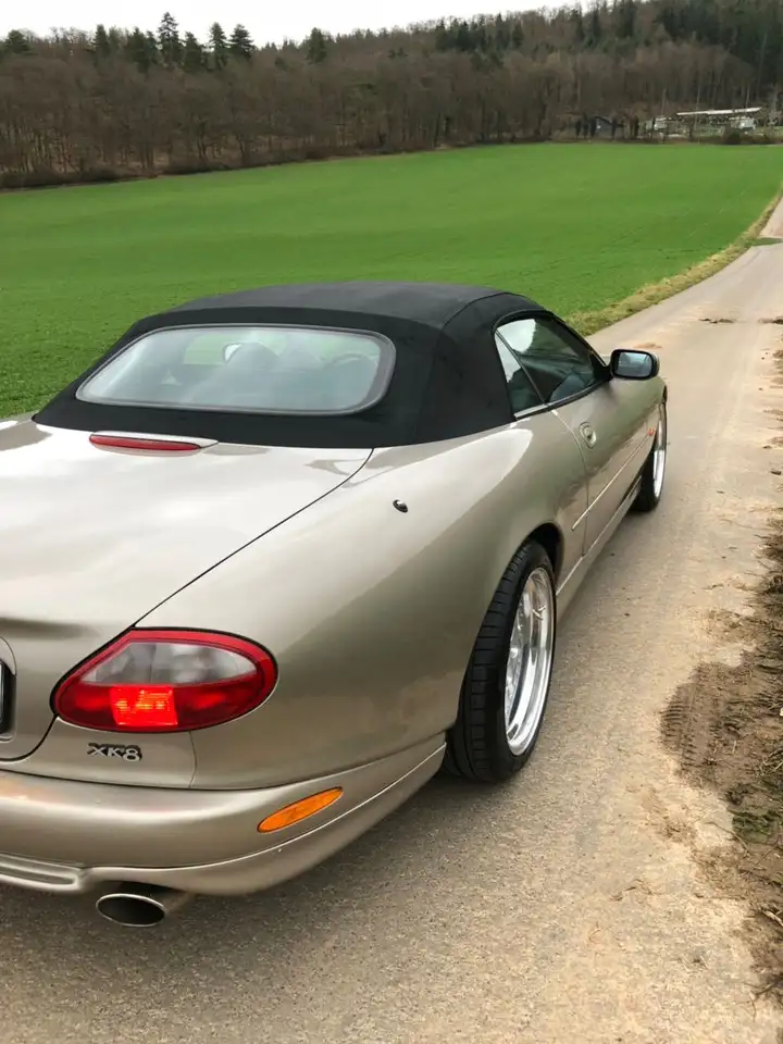Jaguar XK8 Cabriolet, foto 4