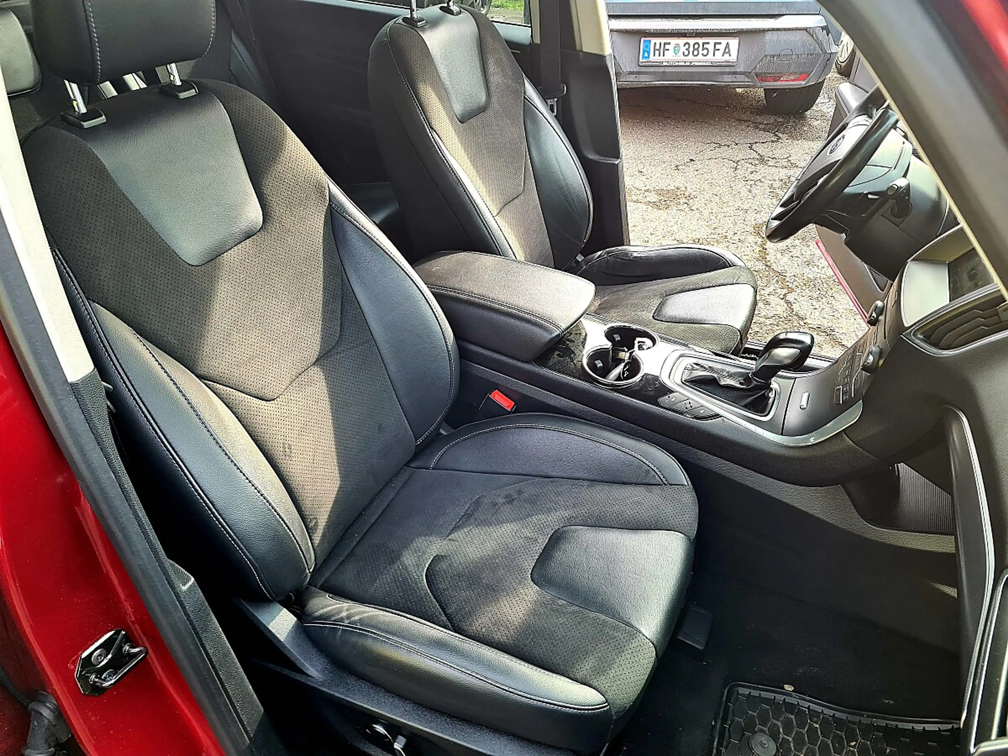 Ford Galaxy 2,0 TDCi Bi-Turbo Titanium Powershift, AHK — photo 12