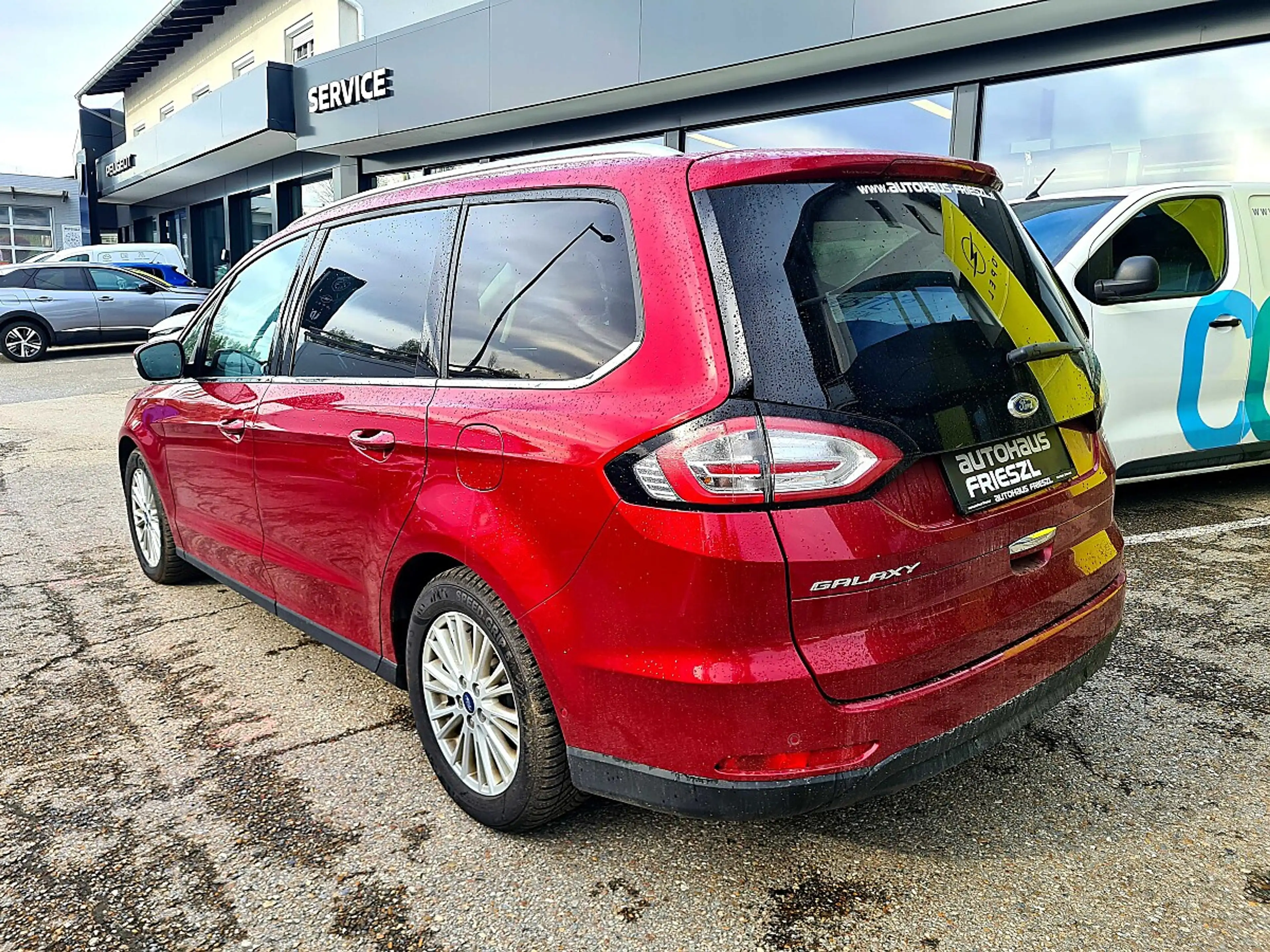 Ford Galaxy 2,0 TDCi Bi-Turbo Titanium Powershift, AHK — photo 3