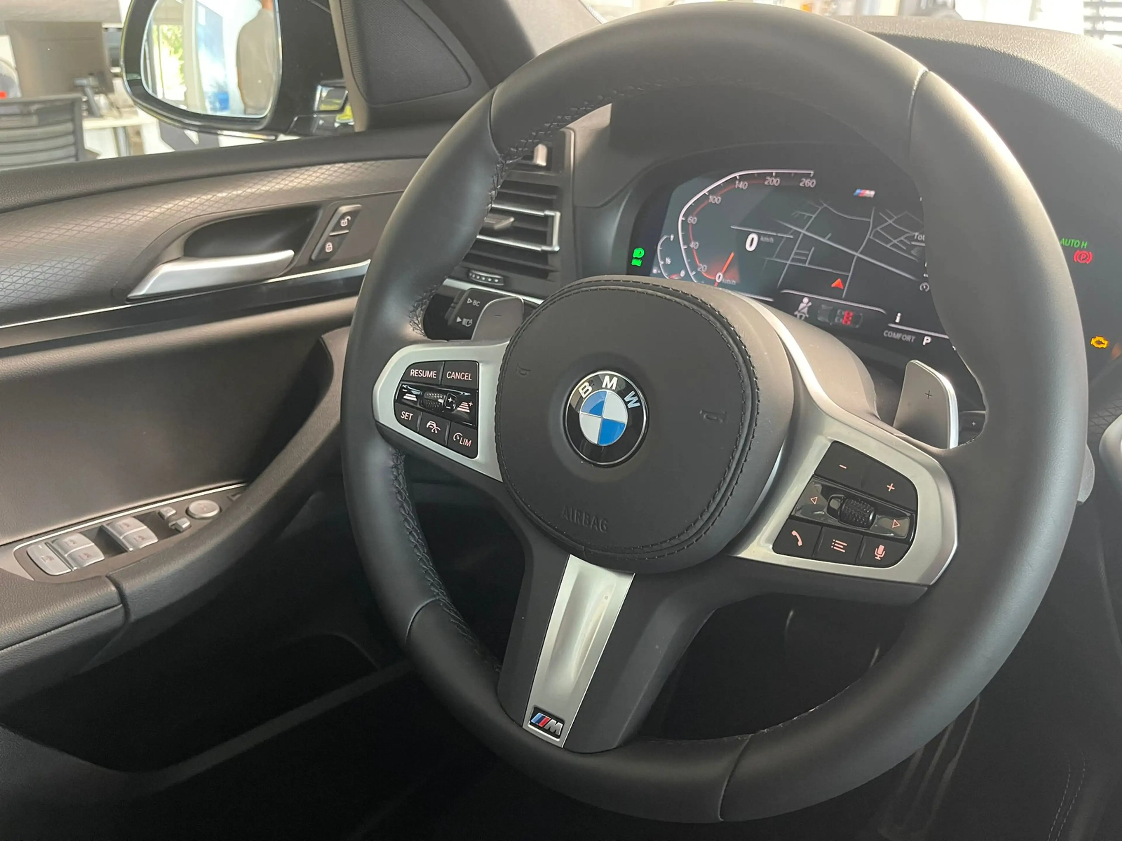 BMW X4 xDrive 20i M Sport AHK/A-LED/Pano/ACC/RFK — photo 12