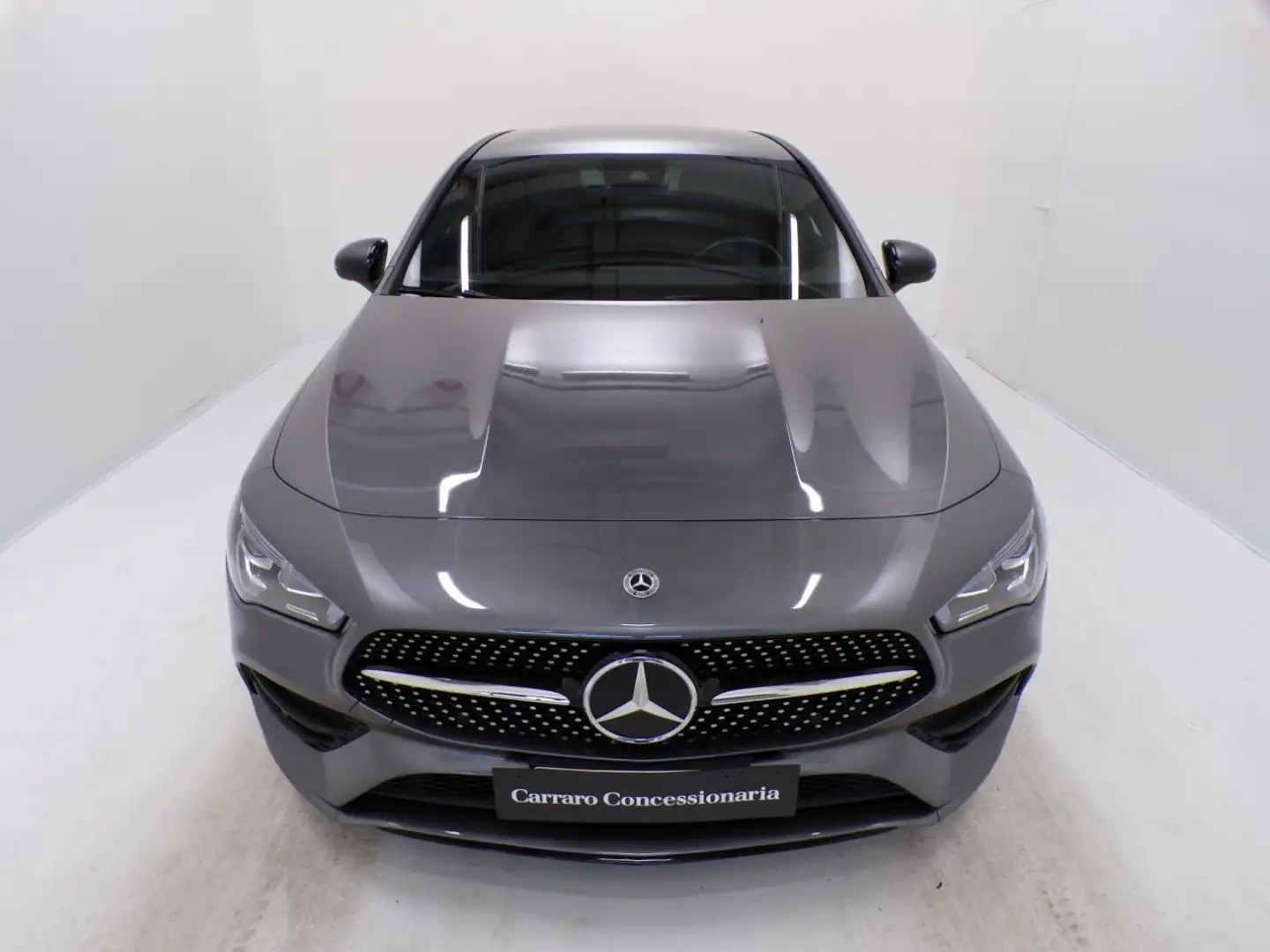 Mercedes-Benz CLA 180 - CLA Shooting Brake 180 d Premium Night edition Grigio - 2